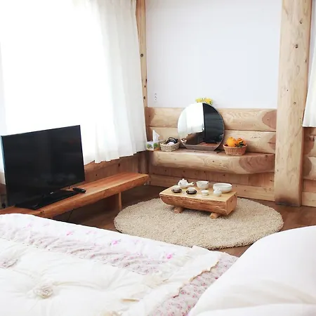 Jeju Bille Log Pension Seogwipo Exterior photo